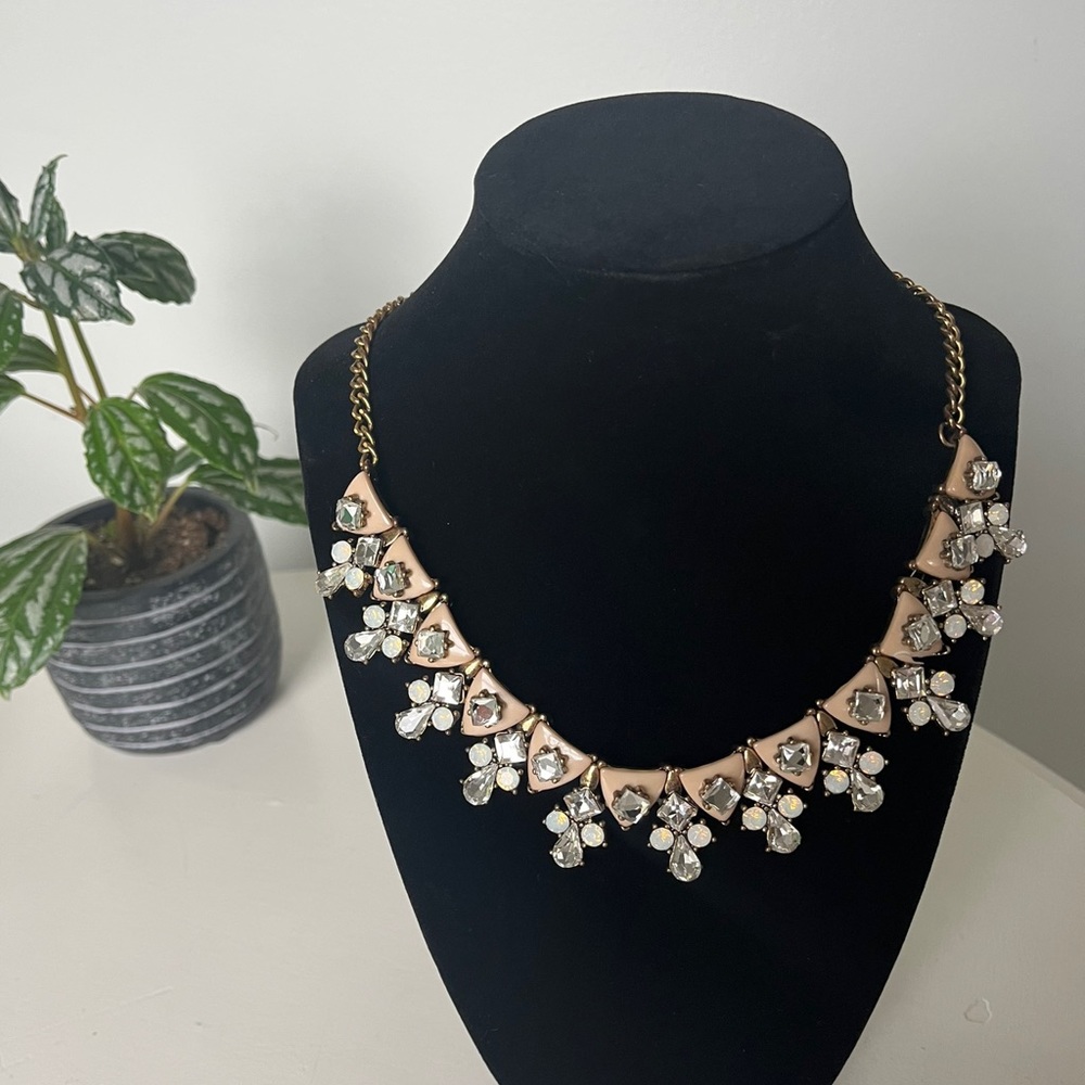 Beautiful pink, white and diamond necklace
